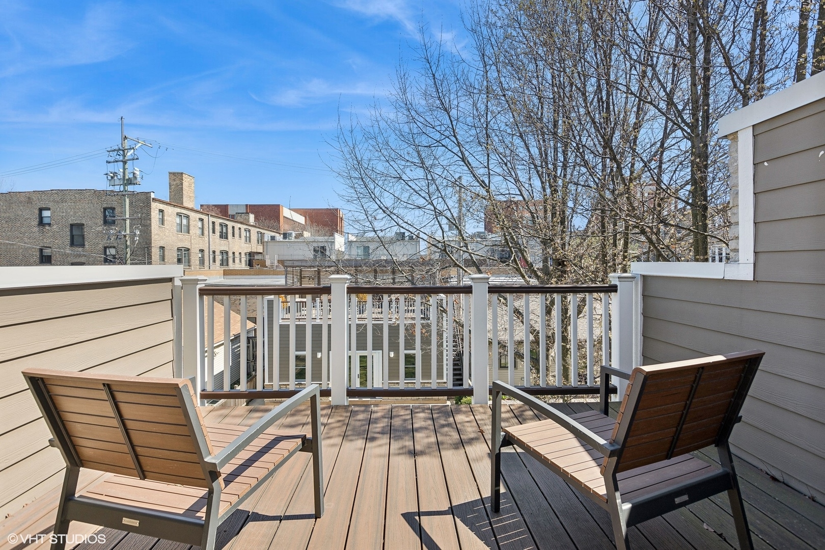 4539 N Seeley Avenue