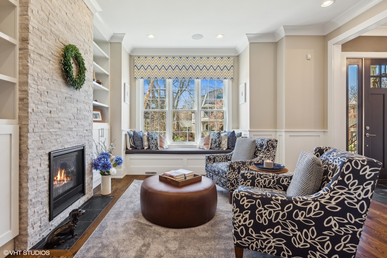 4539 N Seeley Avenue