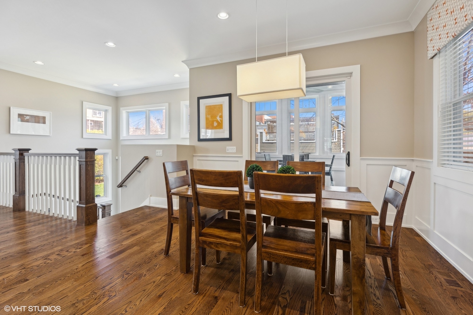 4539 N Seeley Avenue