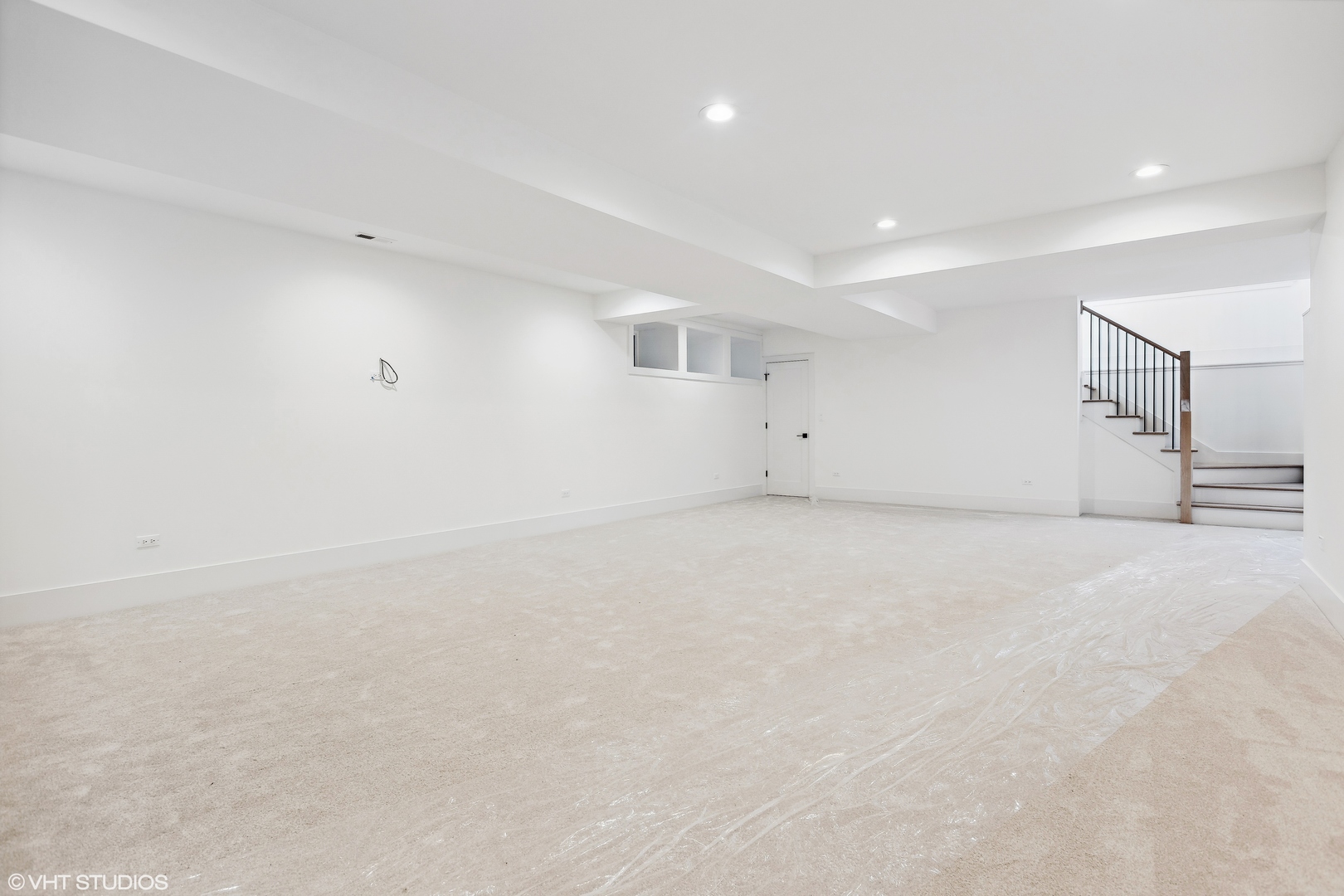 3725 N Oakley Avenue