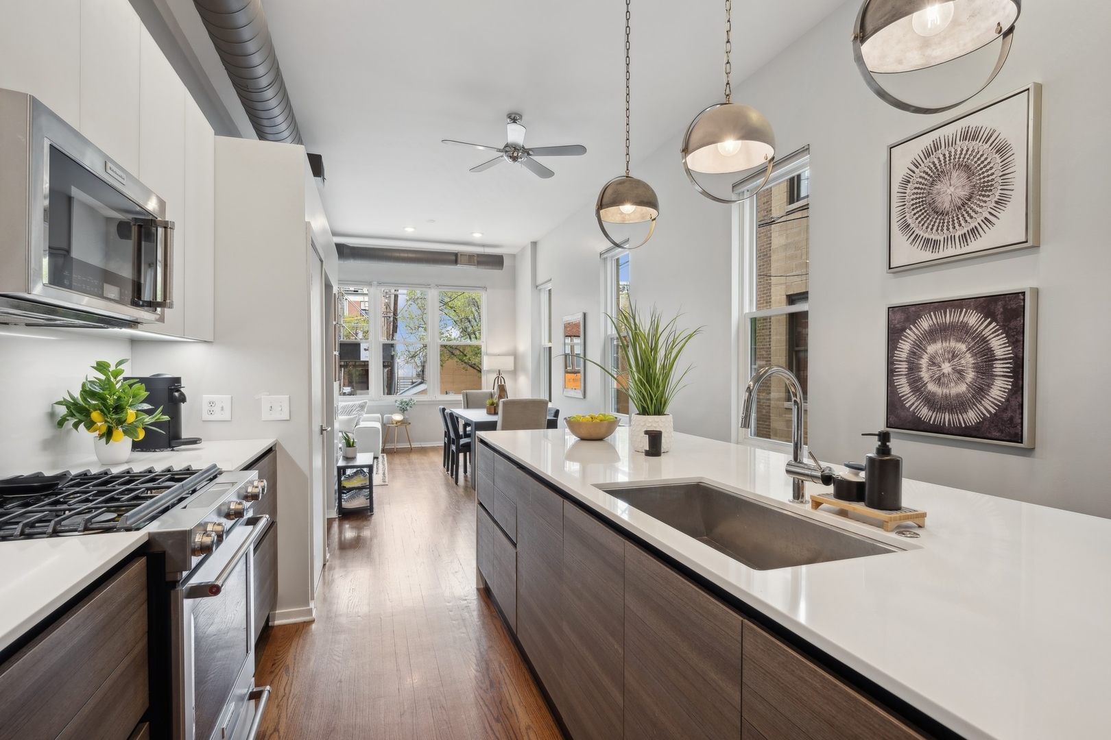 2011 W Wabansia Avenue Unit: 1