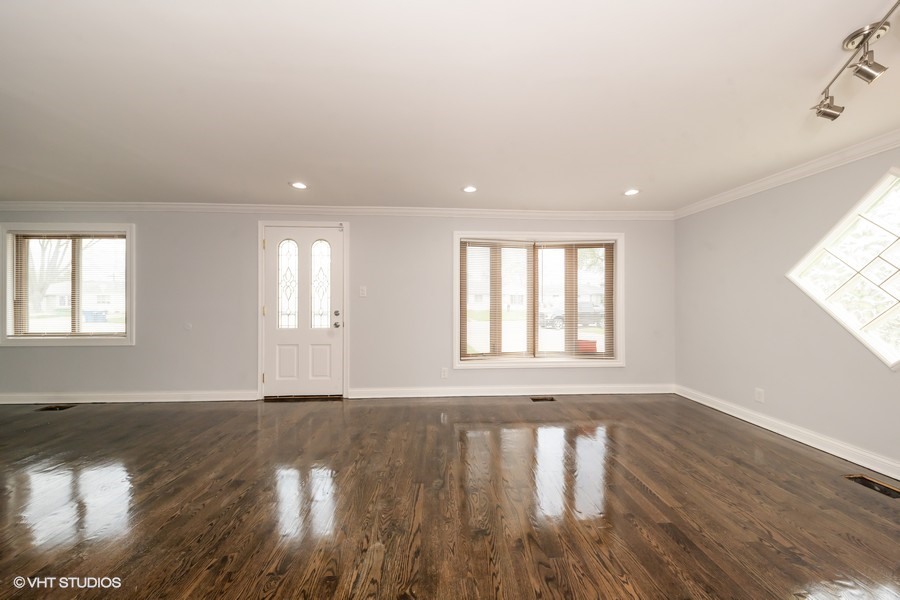 4525 W 89th Street Unit: 0