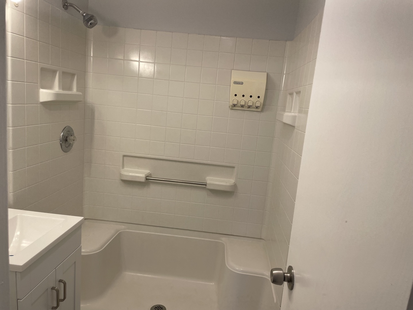 4525 W 89th Street Unit: 0