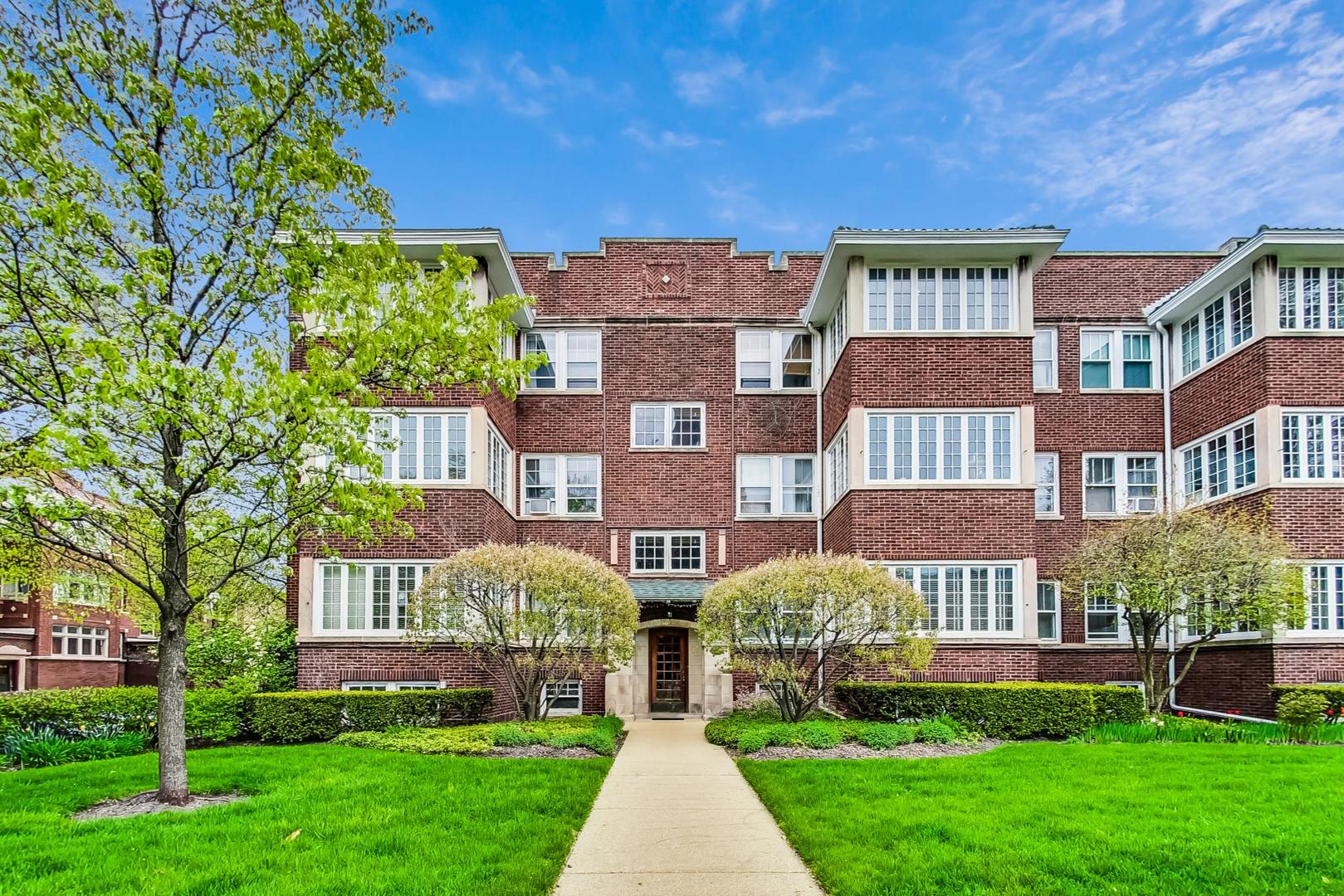 813 Ridge Avenue Unit: 3