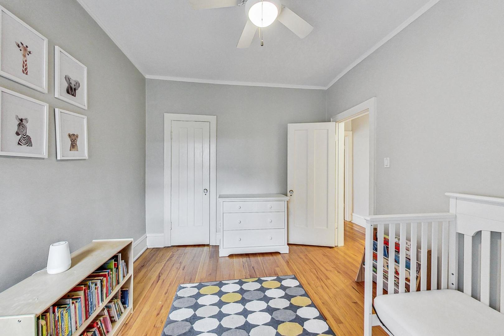 813 Ridge Avenue Unit: 3