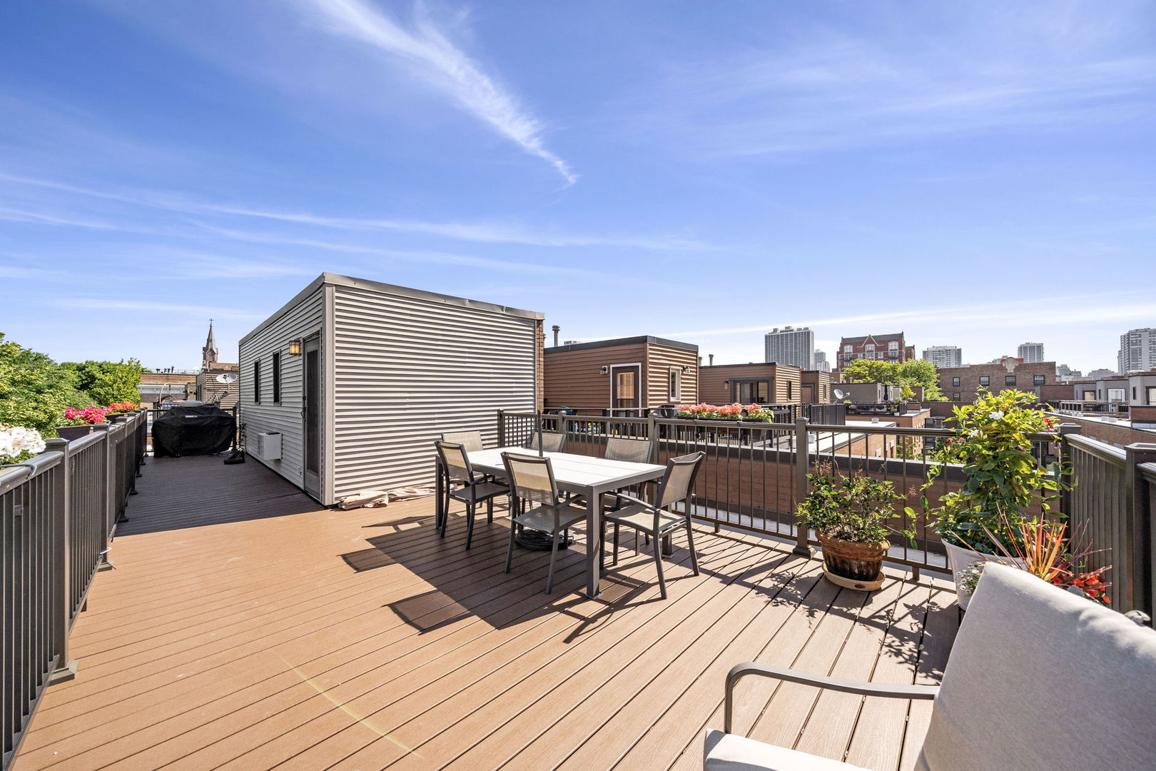 1437 N Cleveland Avenue