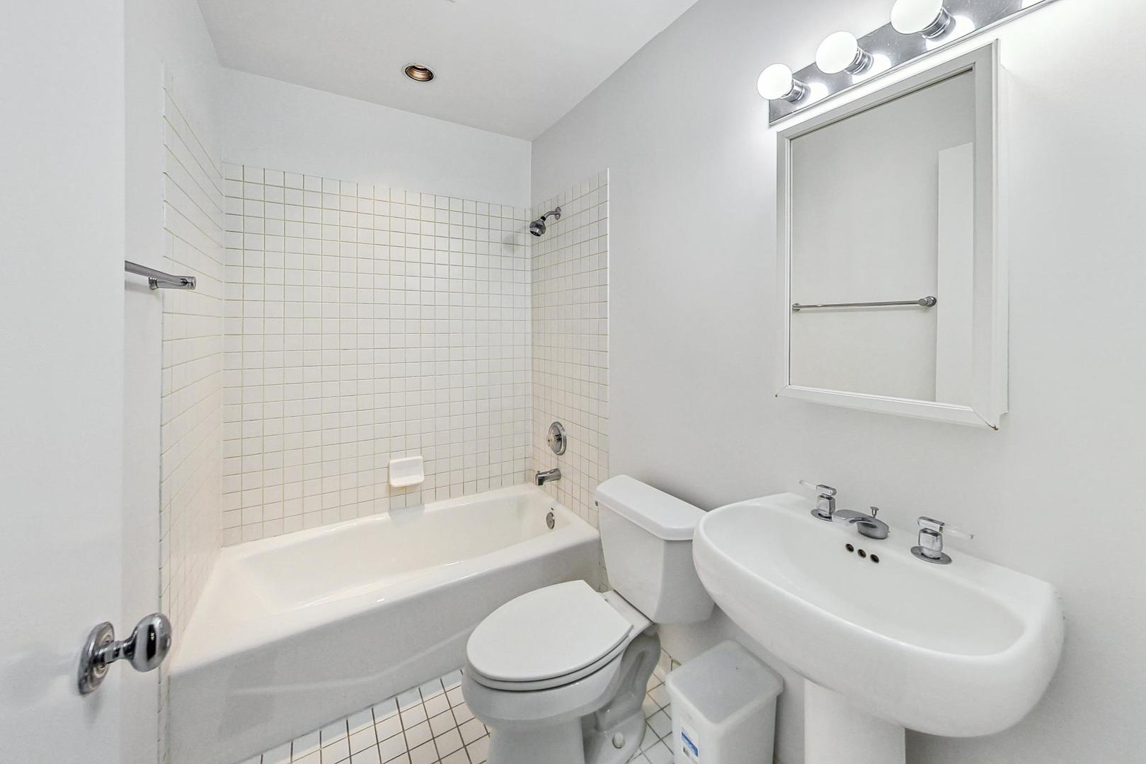 1437 N Cleveland Avenue