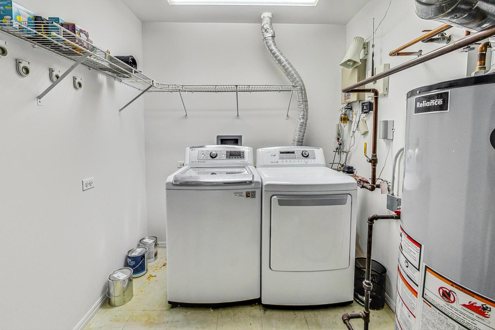 1437 N Cleveland Avenue