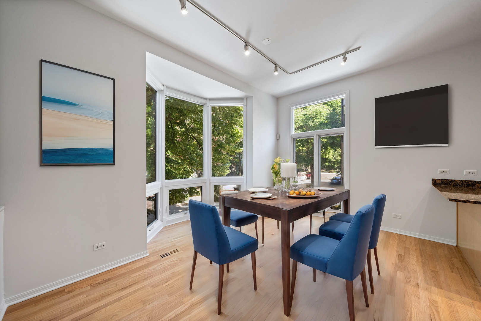 1437 N Cleveland Avenue