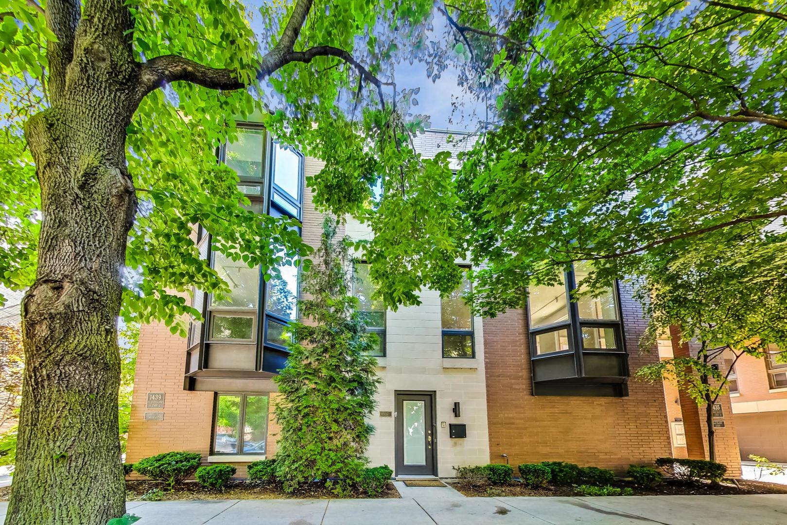 1437 N Cleveland Avenue