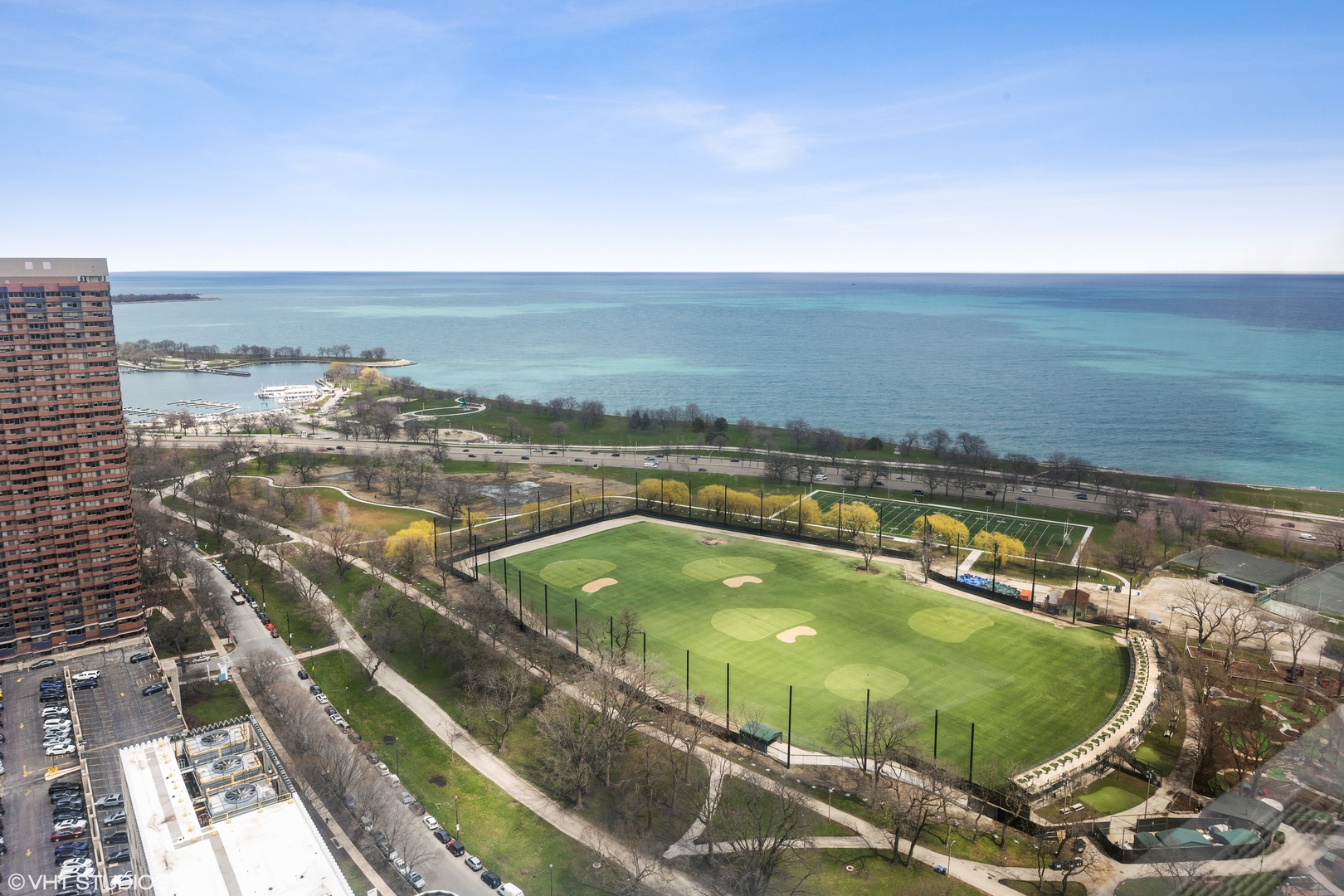2800 N Lake Shore Drive Unit: 4115