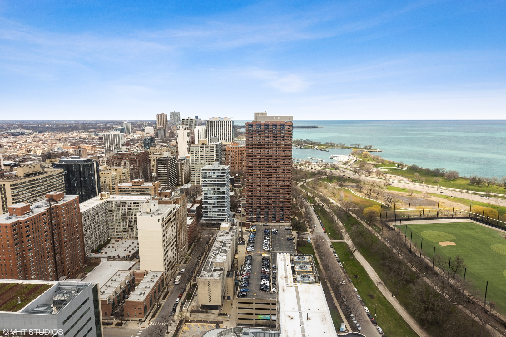 2800 N Lake Shore Drive Unit: 4115