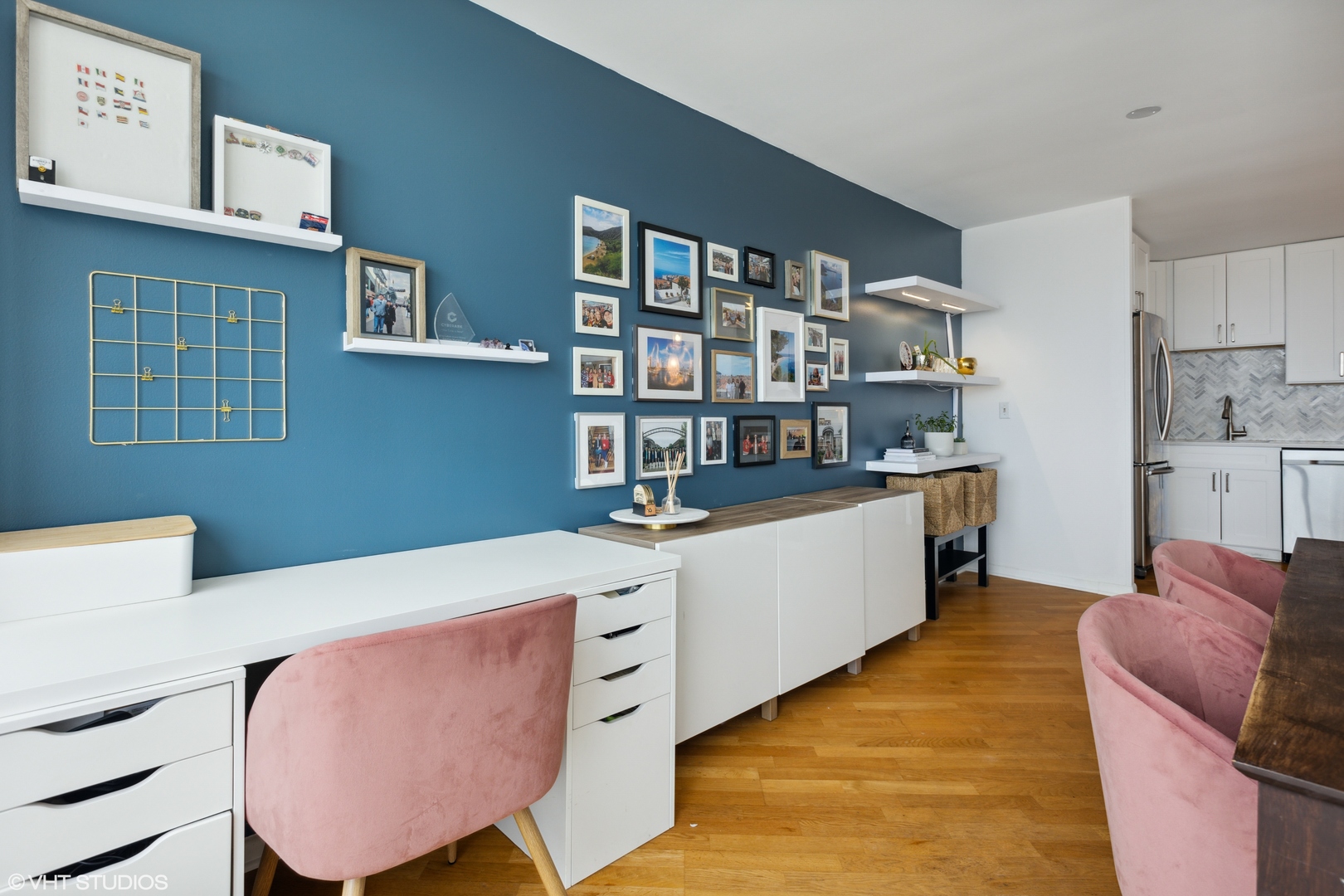 2800 N Lake Shore Drive Unit: 4115