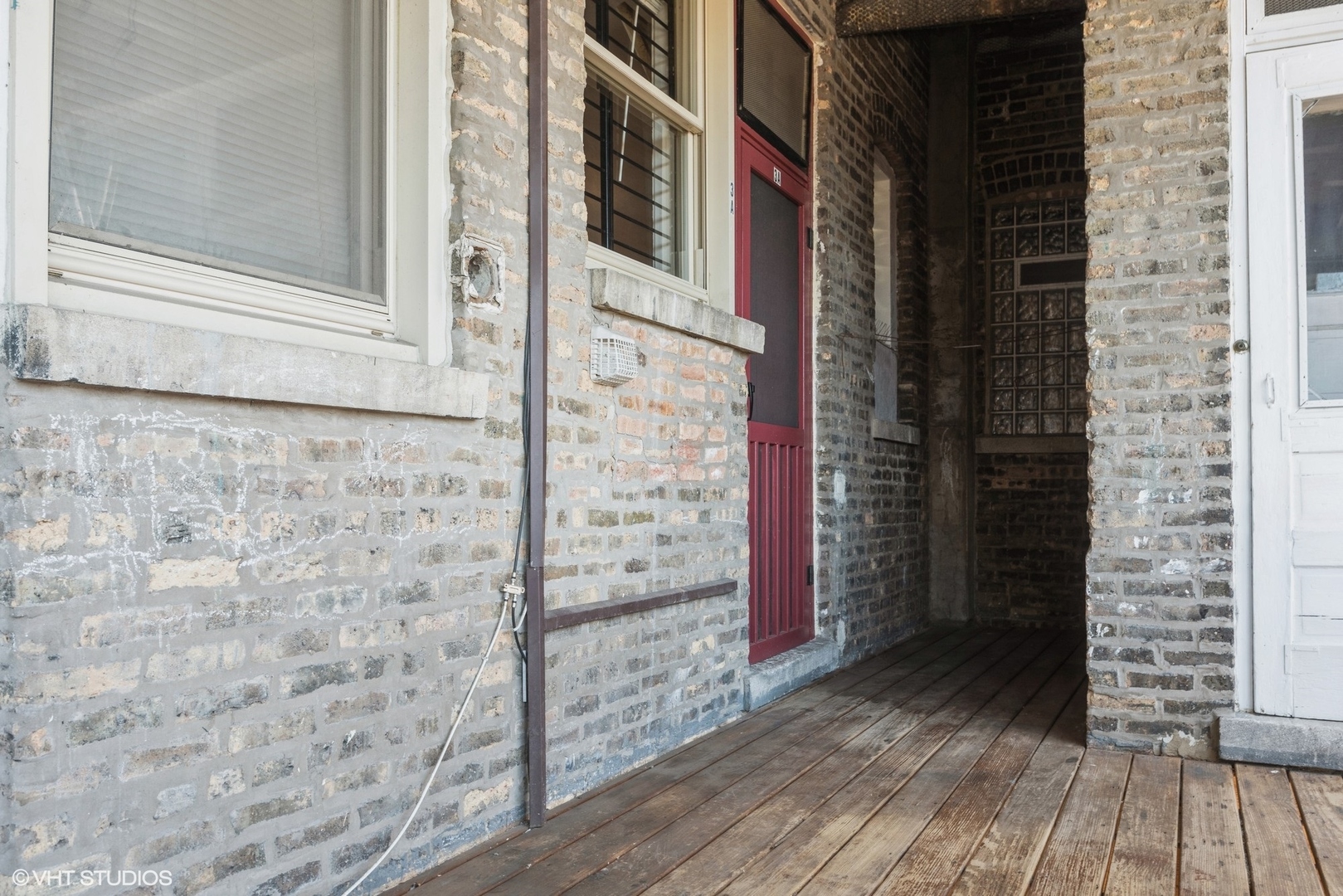 6624 N Clark Street Unit: 3A