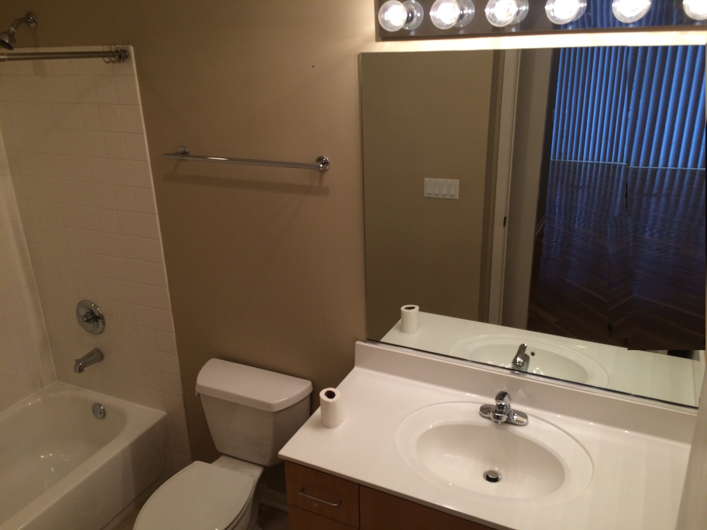 1720 OAK Avenue Unit: 608