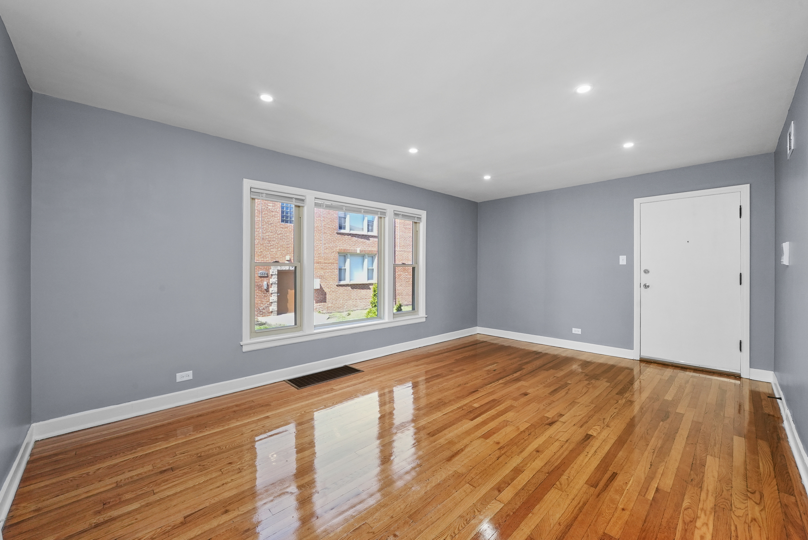 9059 S Laflin Street Unit: 2W