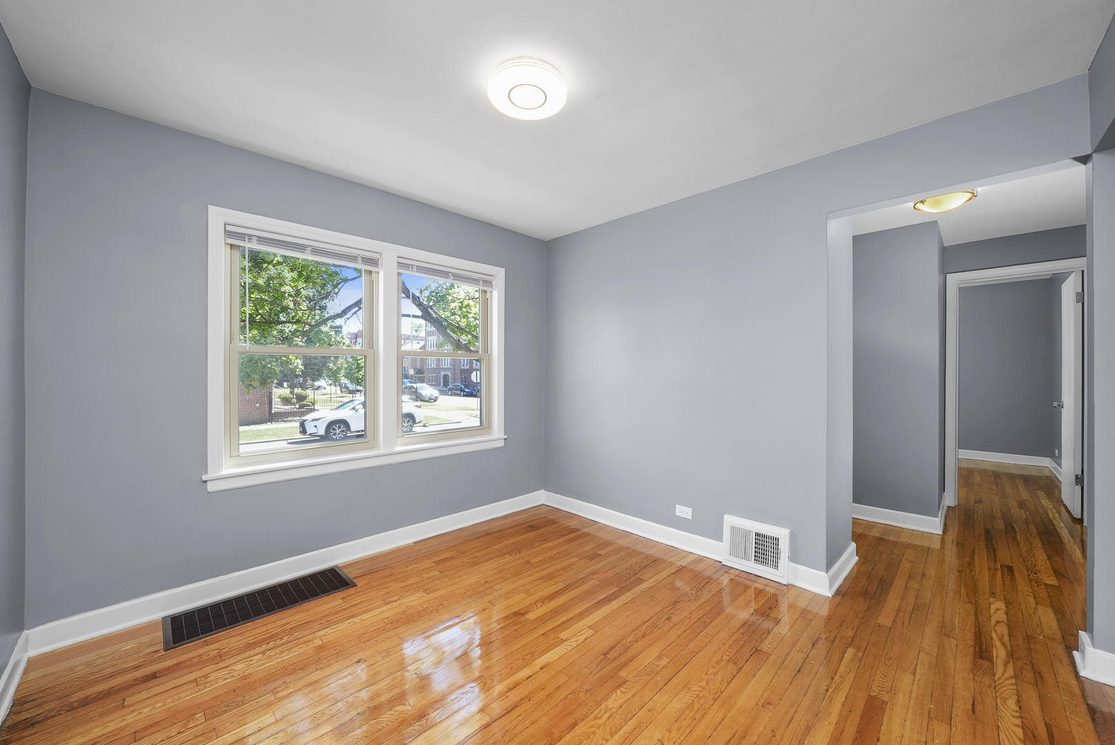 9059 S Laflin Street Unit: 2W