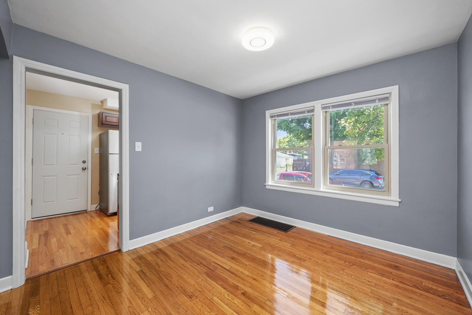 9059 S Laflin Street Unit: 2W