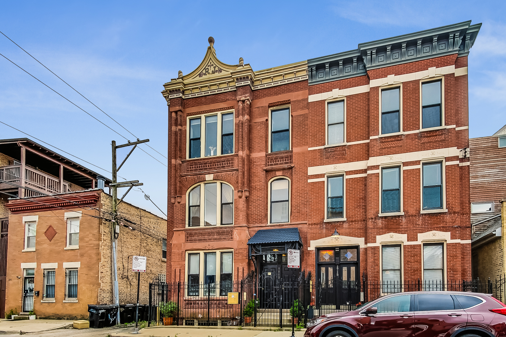 1713 W Beach Avenue Unit: 2N