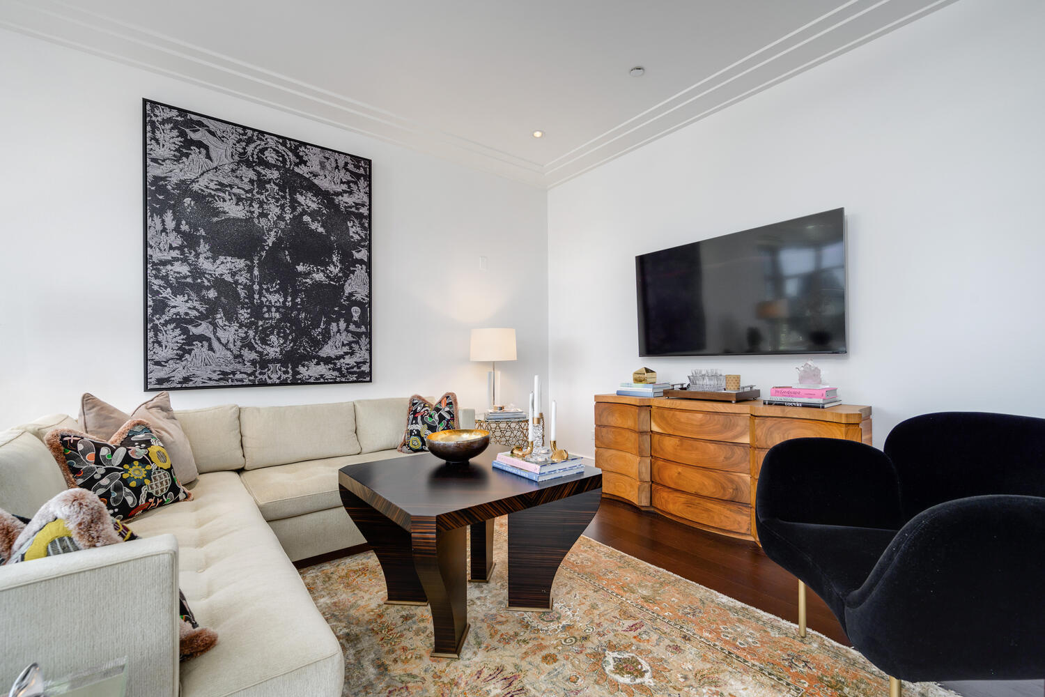 118 E Erie Street Unit: 34F