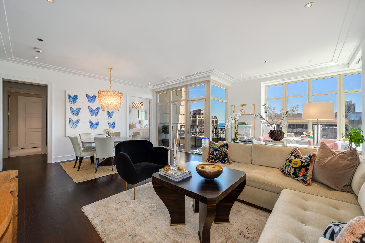 118 E Erie Street Unit: 34F