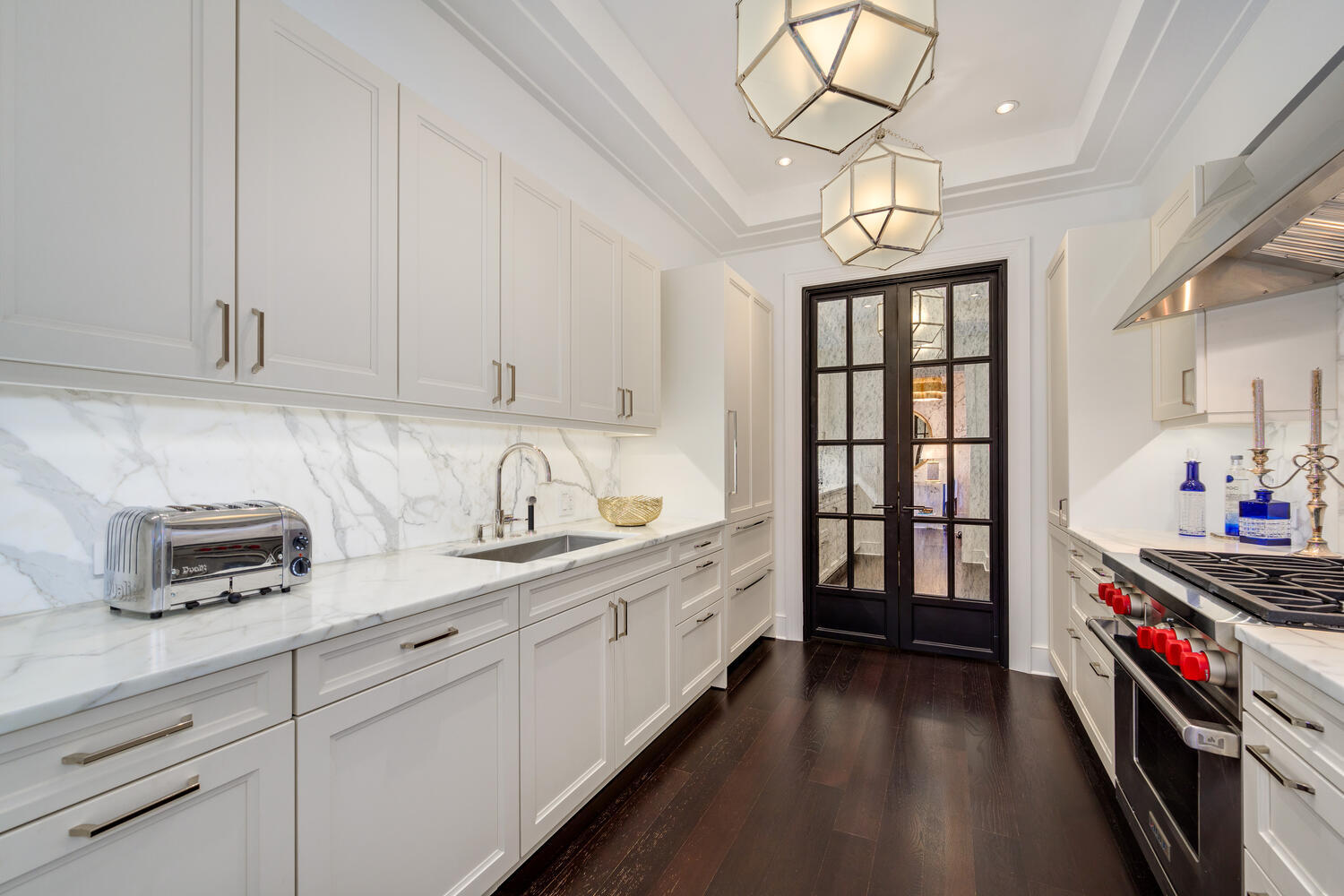 118 E Erie Street Unit: 34F