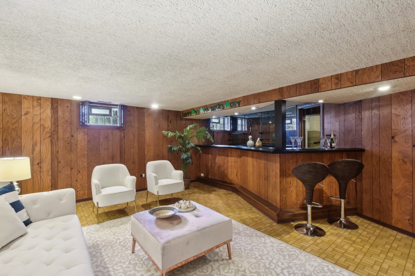 400 E Madison Street