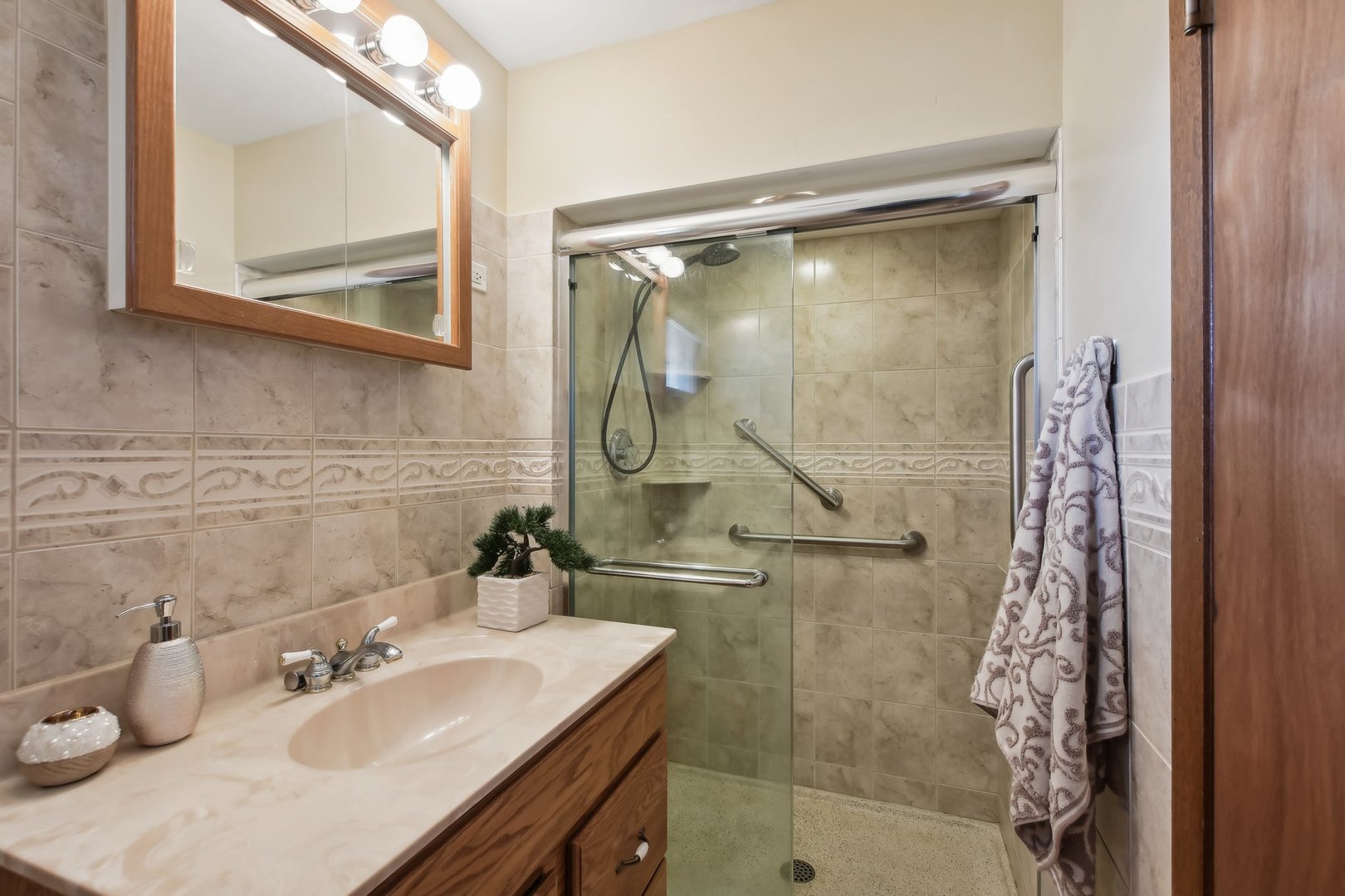 400 E Madison Street