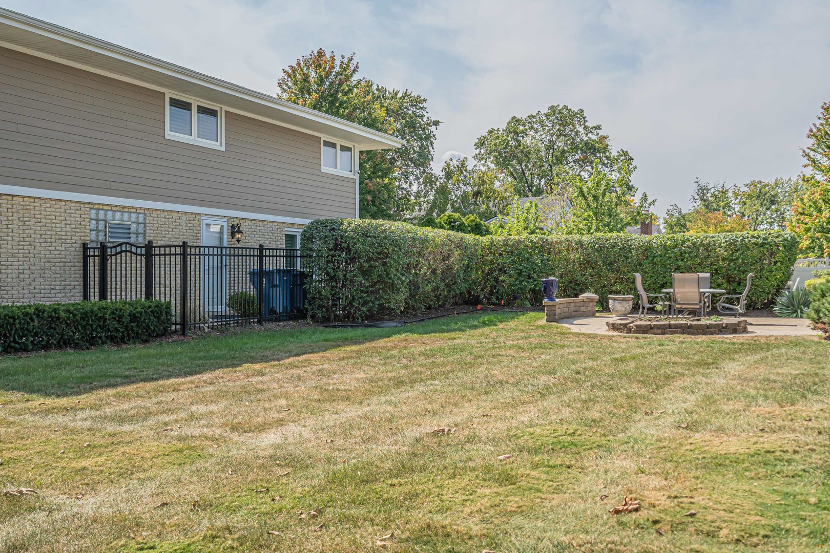 400 E Madison Street