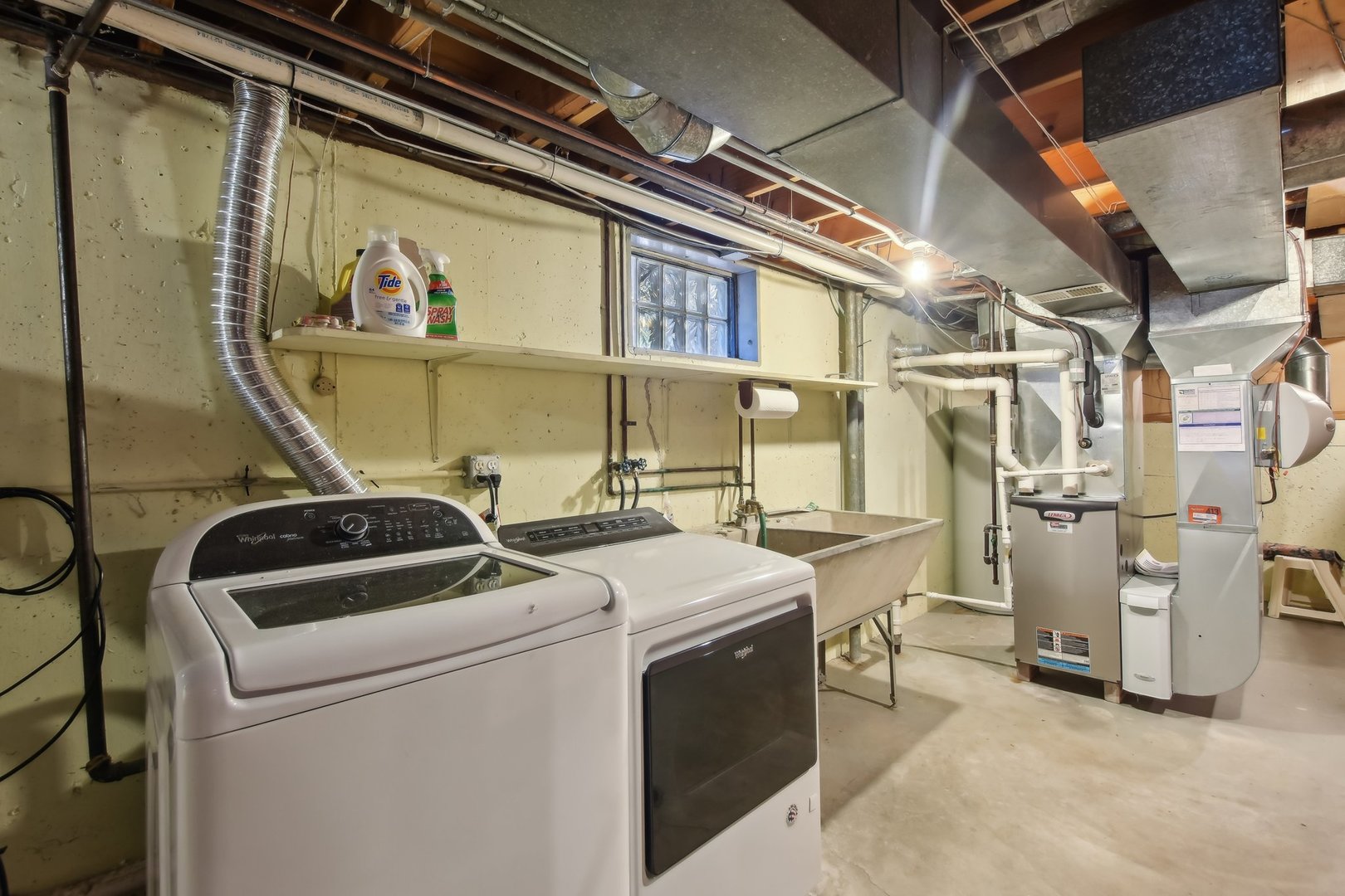 400 E Madison Street