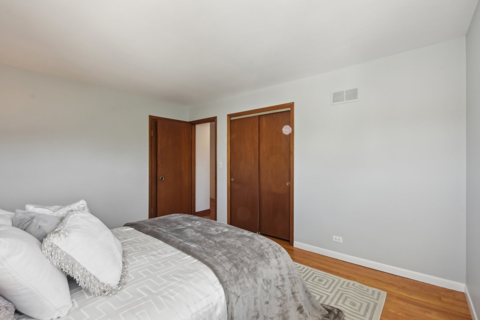 400 E Madison Street