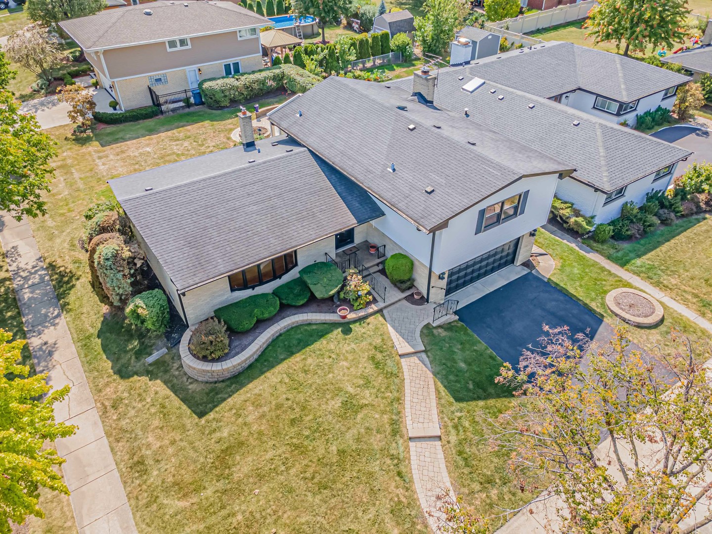 400 E Madison Street