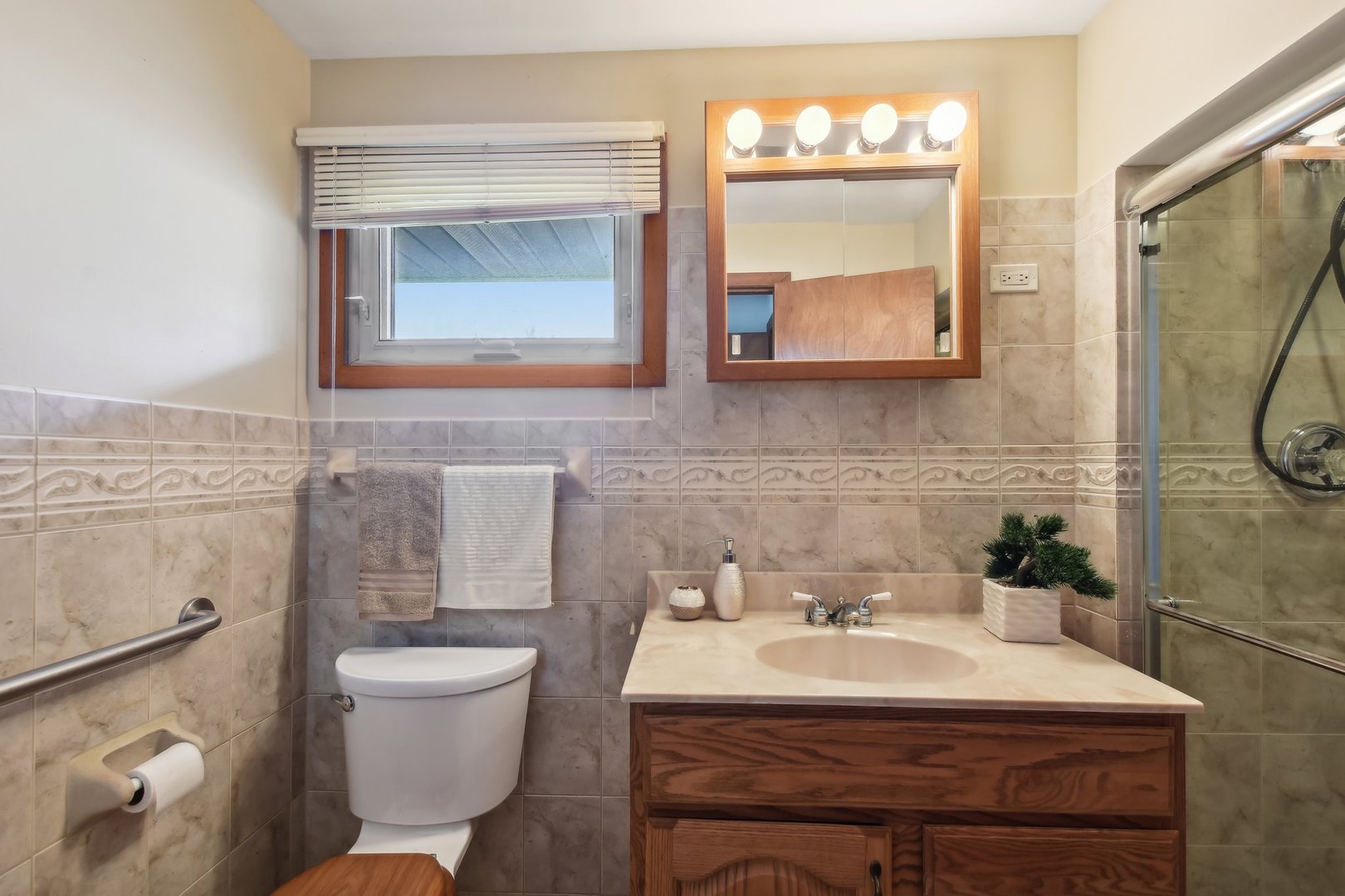 400 E Madison Street