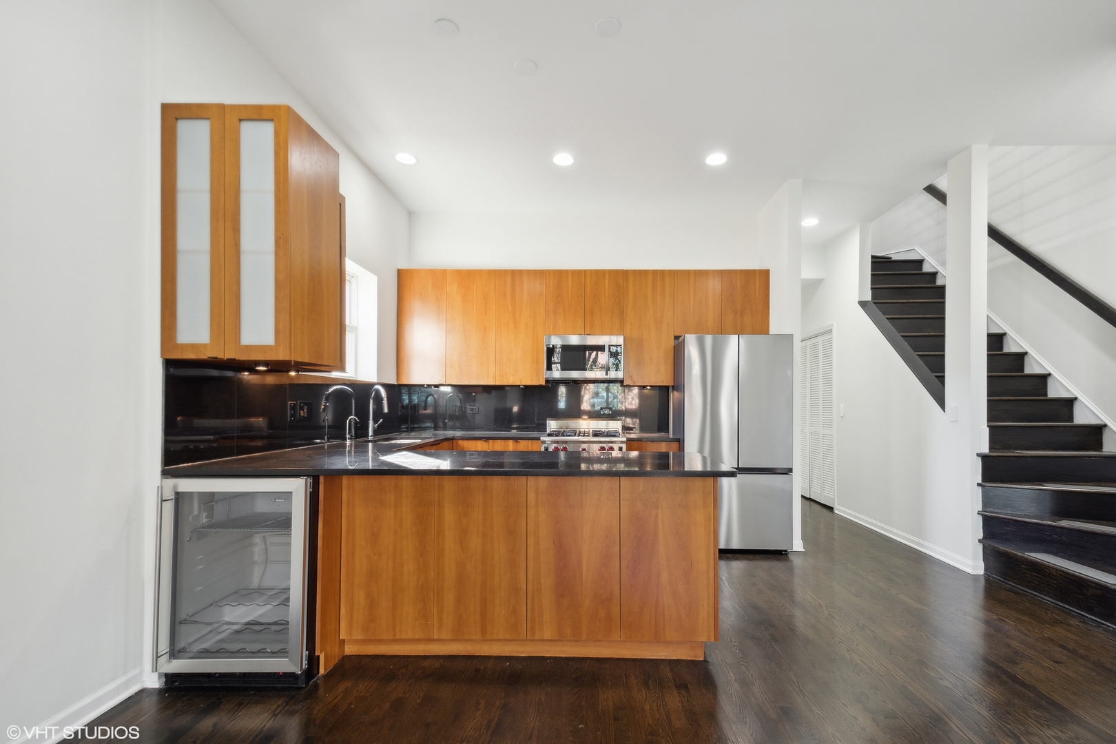 1504 N Greenview Avenue Unit: 3A