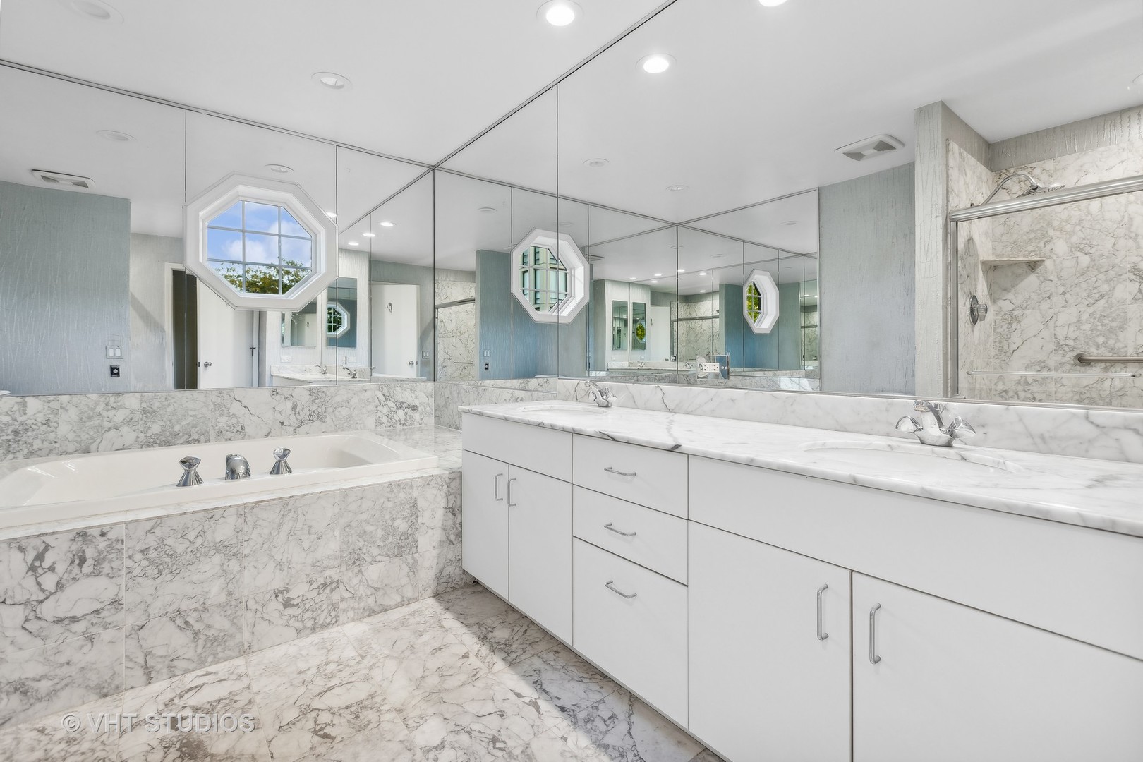 150 W Eugenie Street Unit: 29