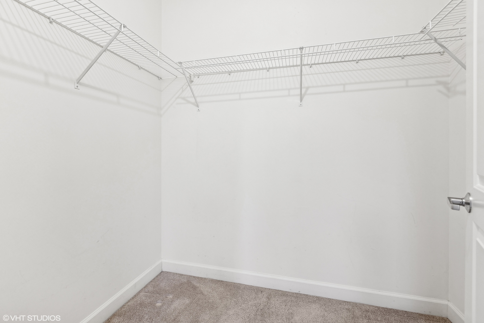 420 E Waterside Drive Unit: 1209