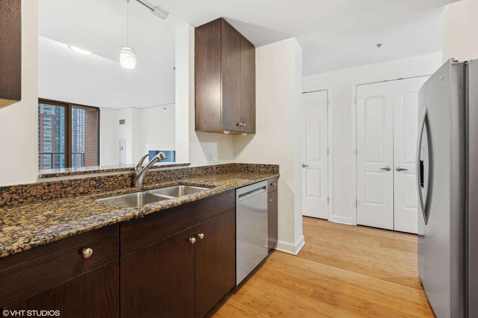 420 E Waterside Drive Unit: 1209