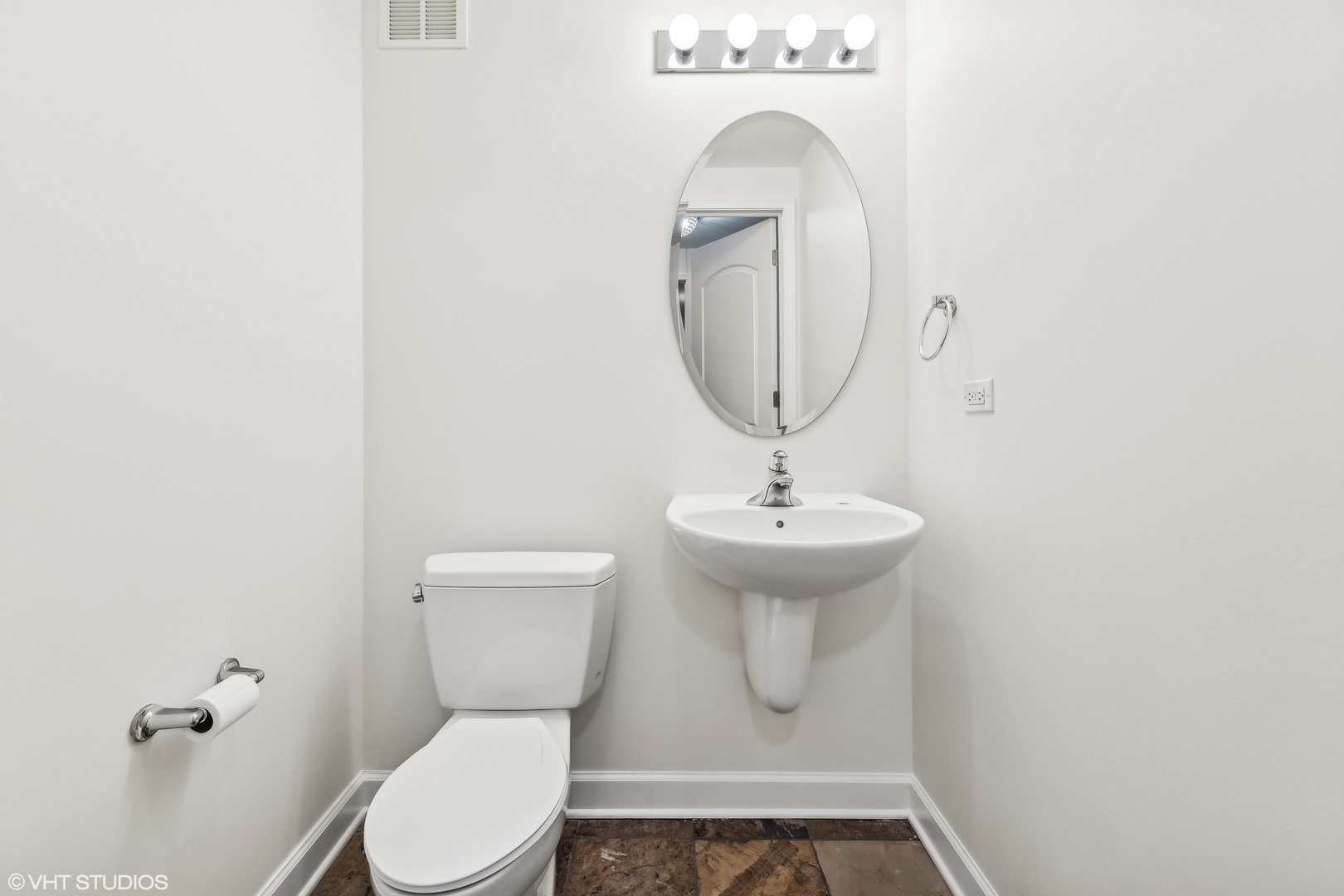 420 E Waterside Drive Unit: 1209