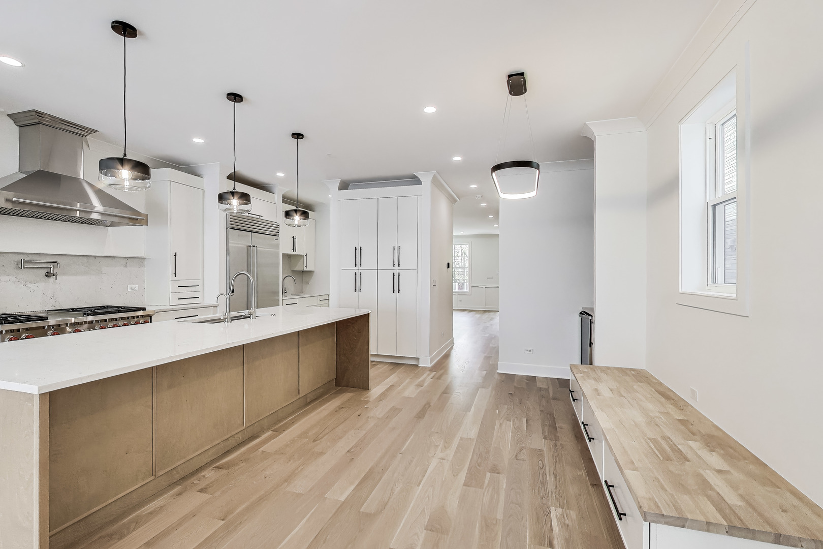 4835 N Seeley Avenue