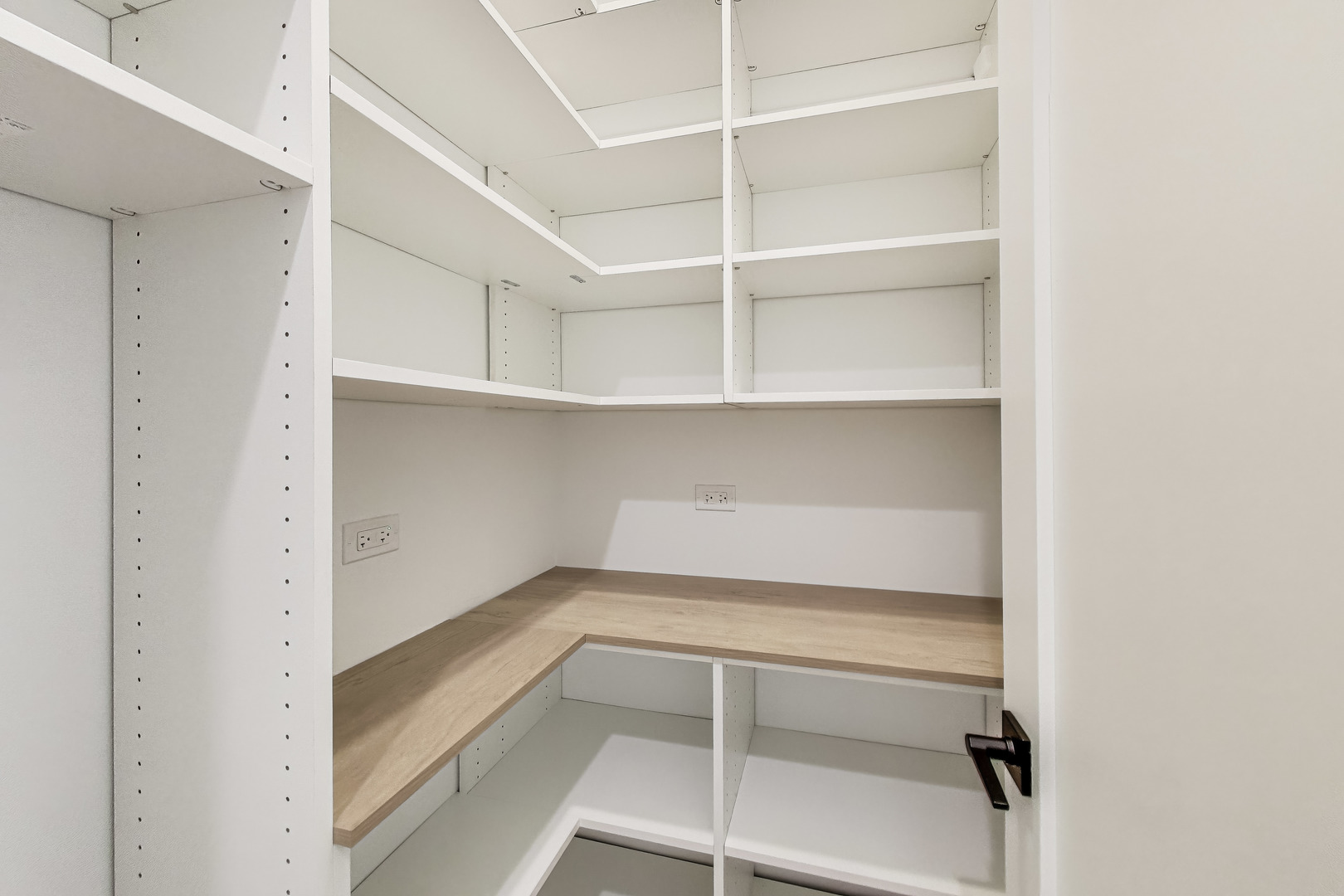 4835 N Seeley Avenue