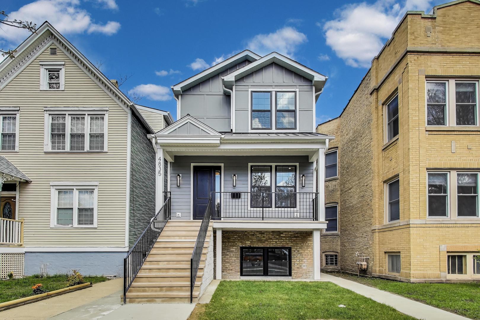 4835 N Seeley Avenue