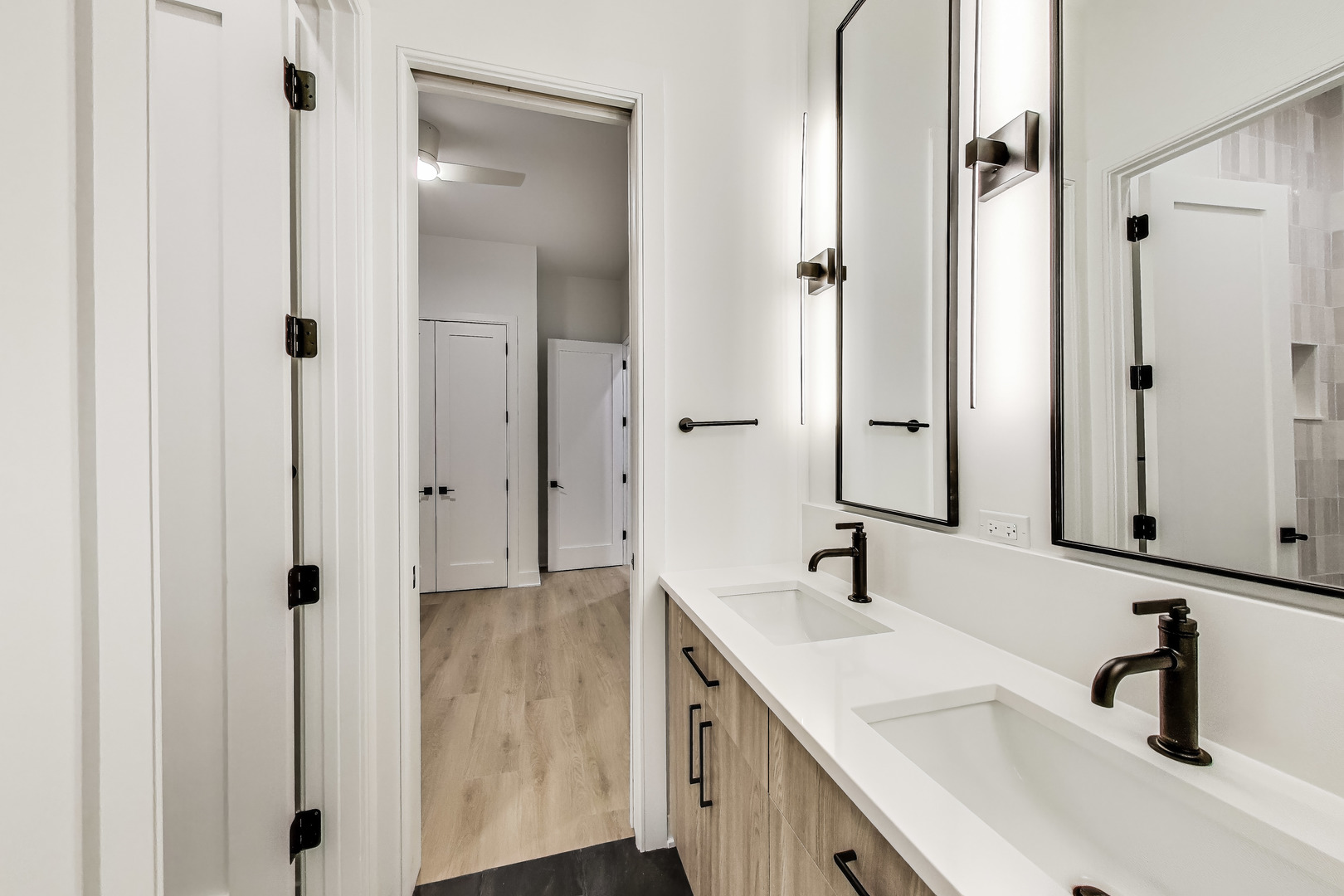 4835 N Seeley Avenue