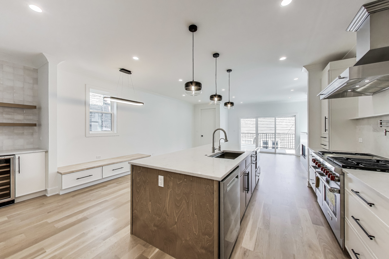 4835 N Seeley Avenue