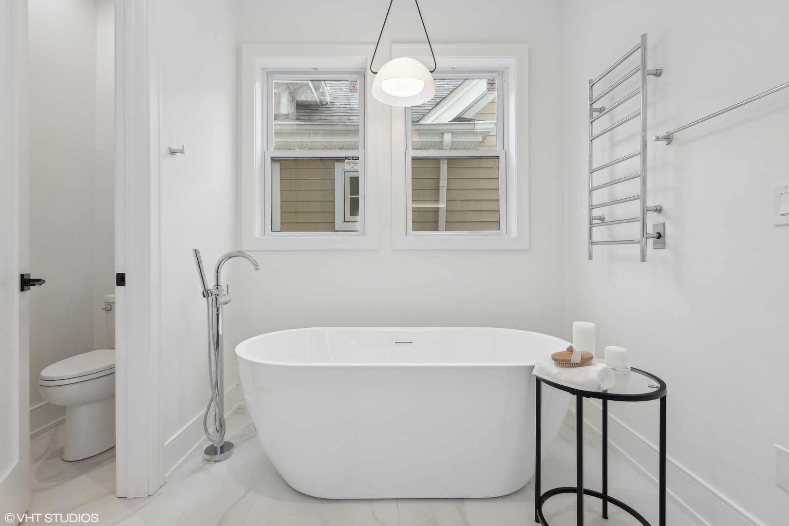 3848 N Hermitage Avenue