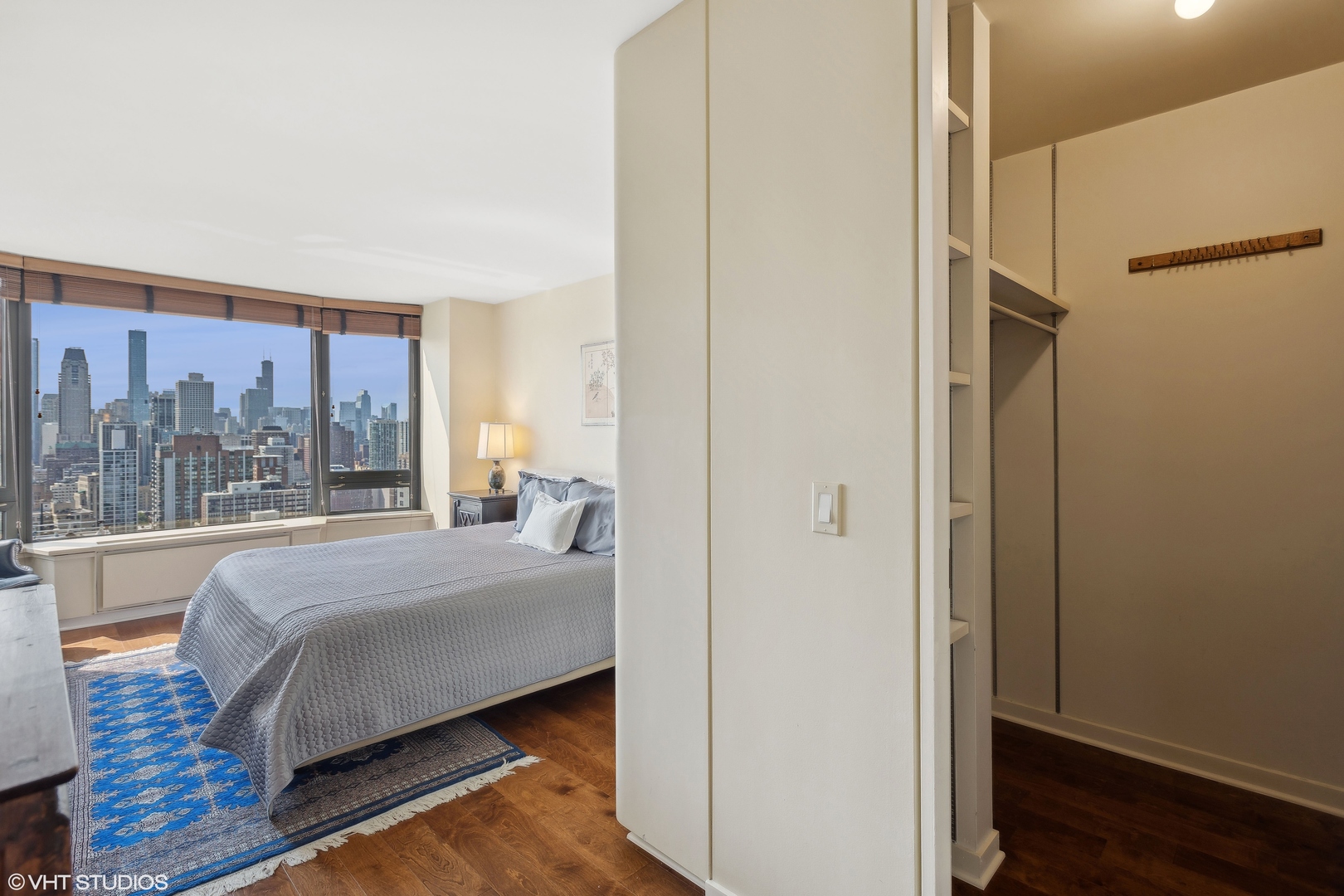 1555 N Astor Street Unit: 36E