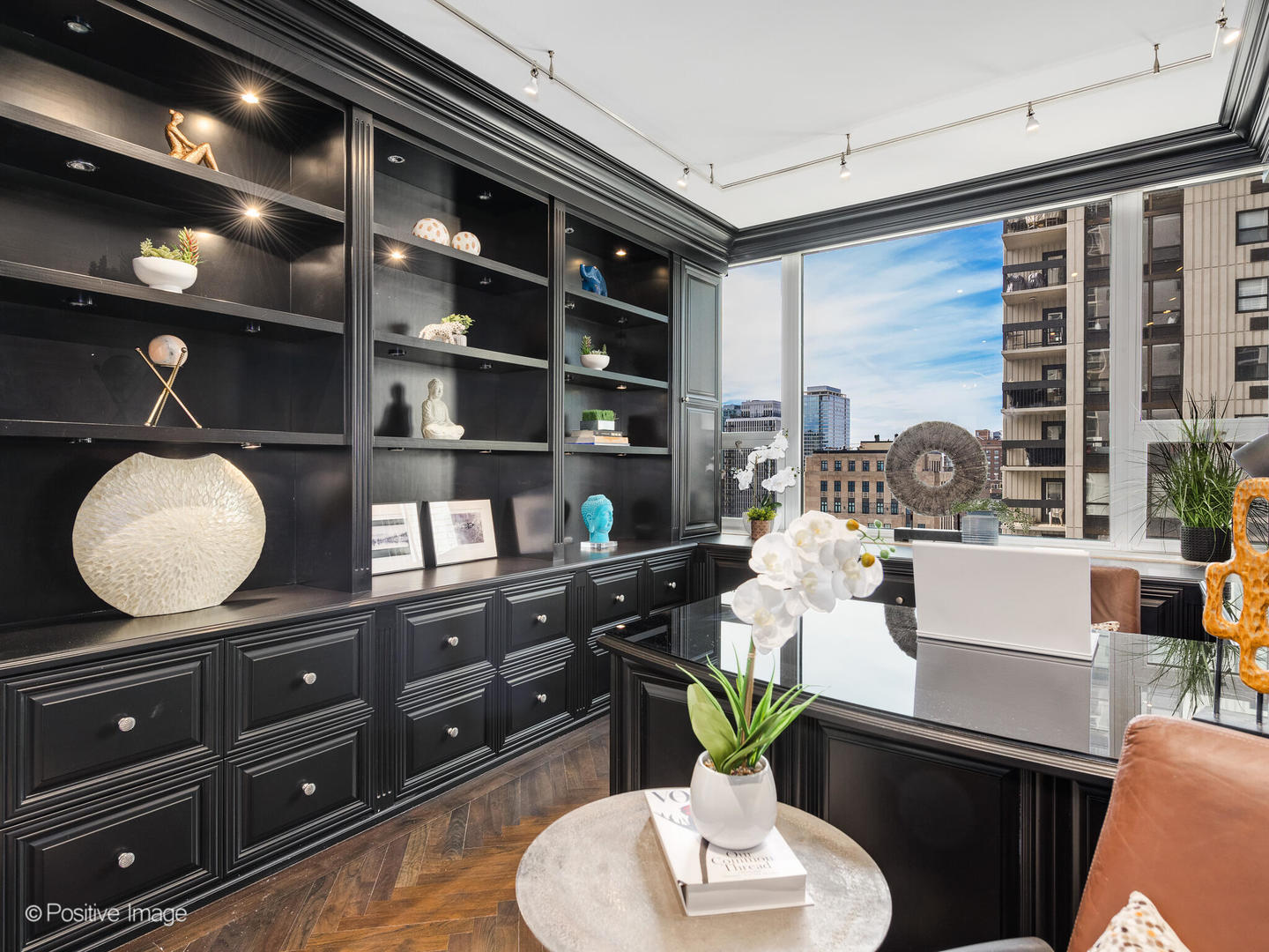 1300 N Lake Shore Drive Unit: 21A