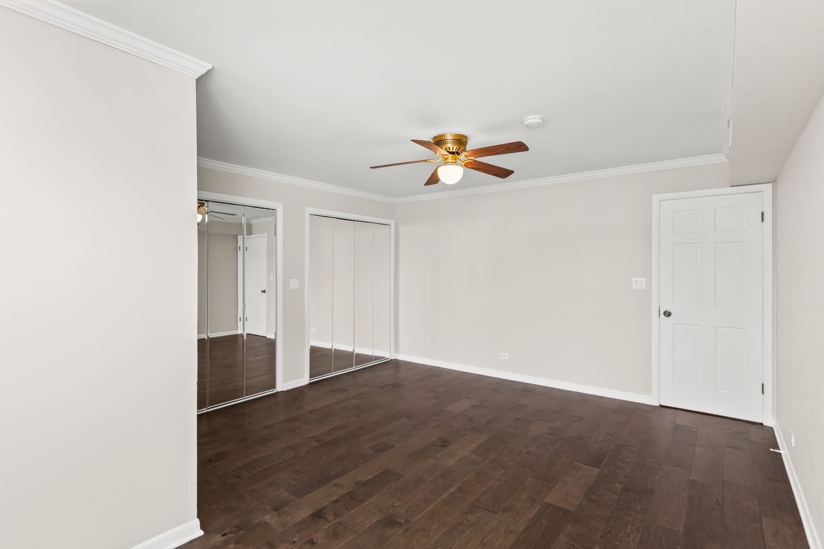 710 Oakton Street Unit: 407