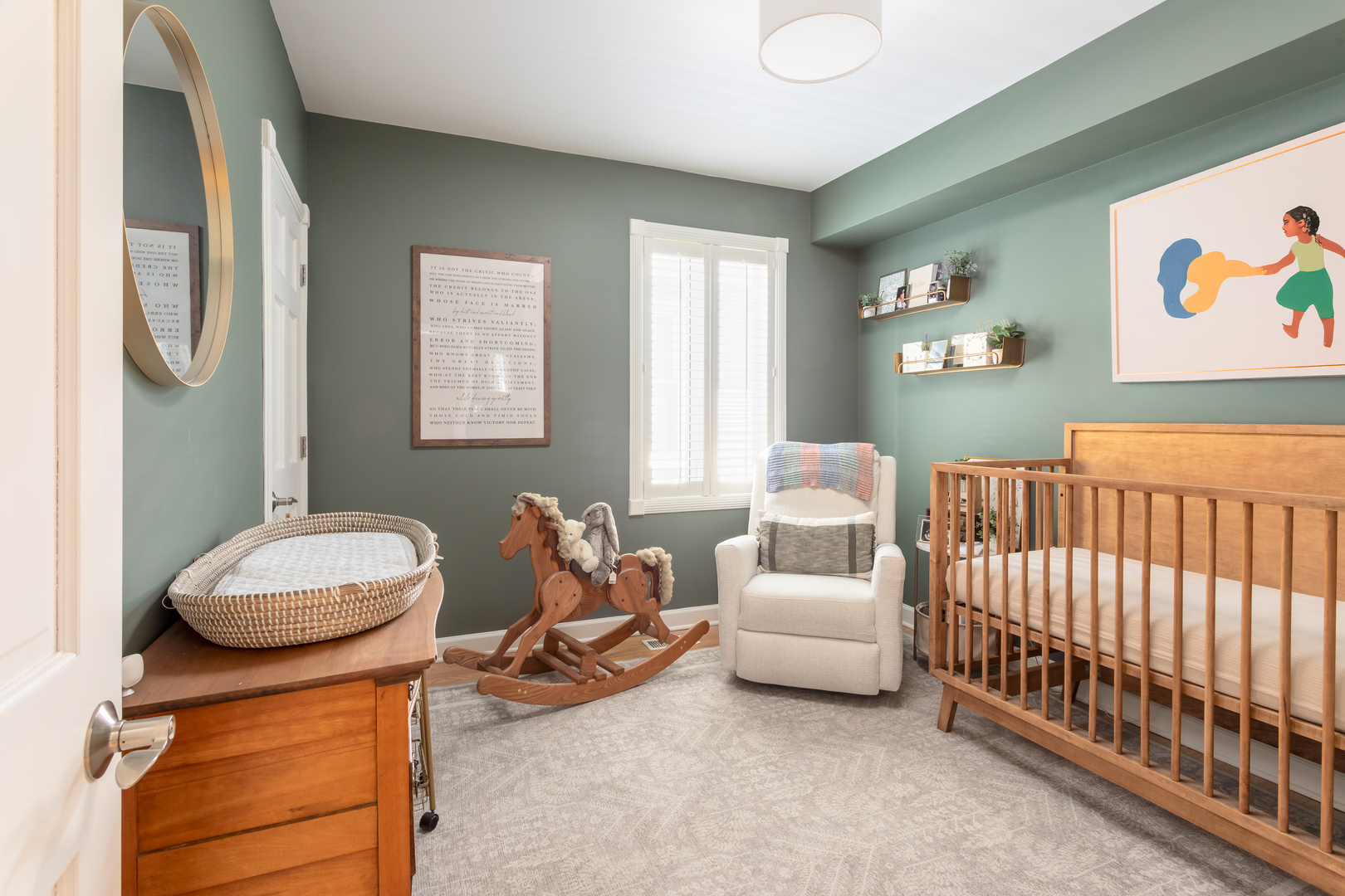 1835 W Fletcher Street