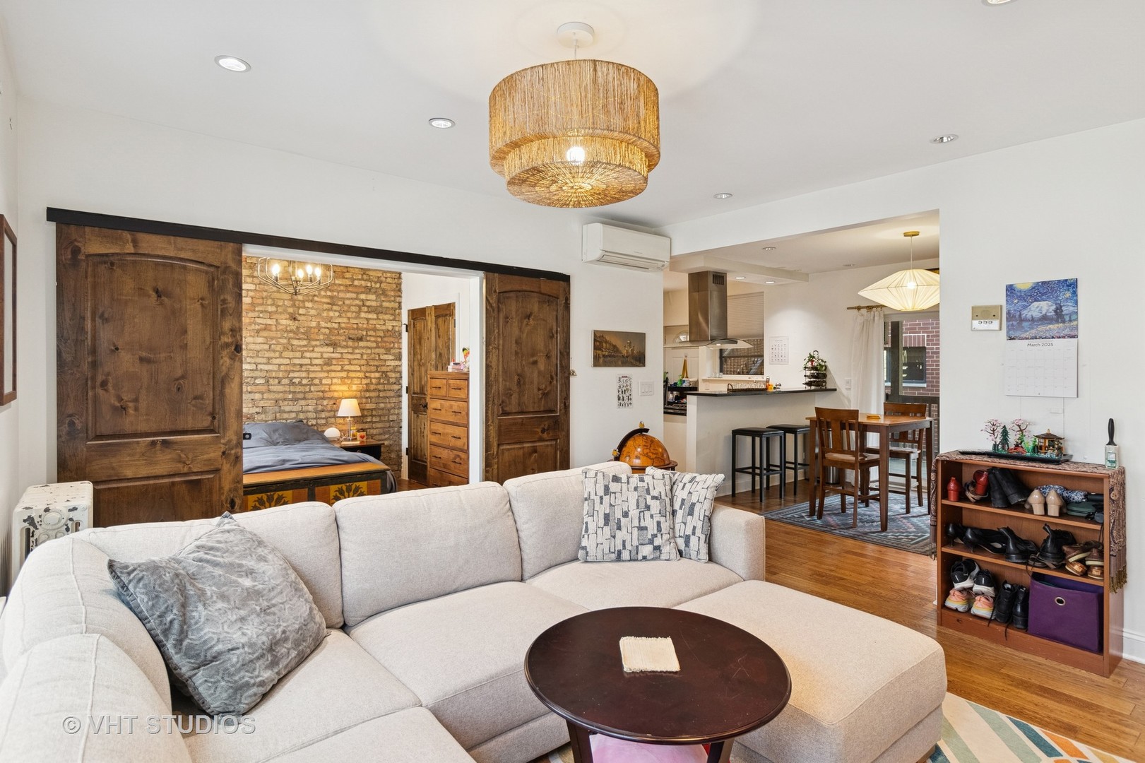 1205 W Lill Avenue Unit: 1