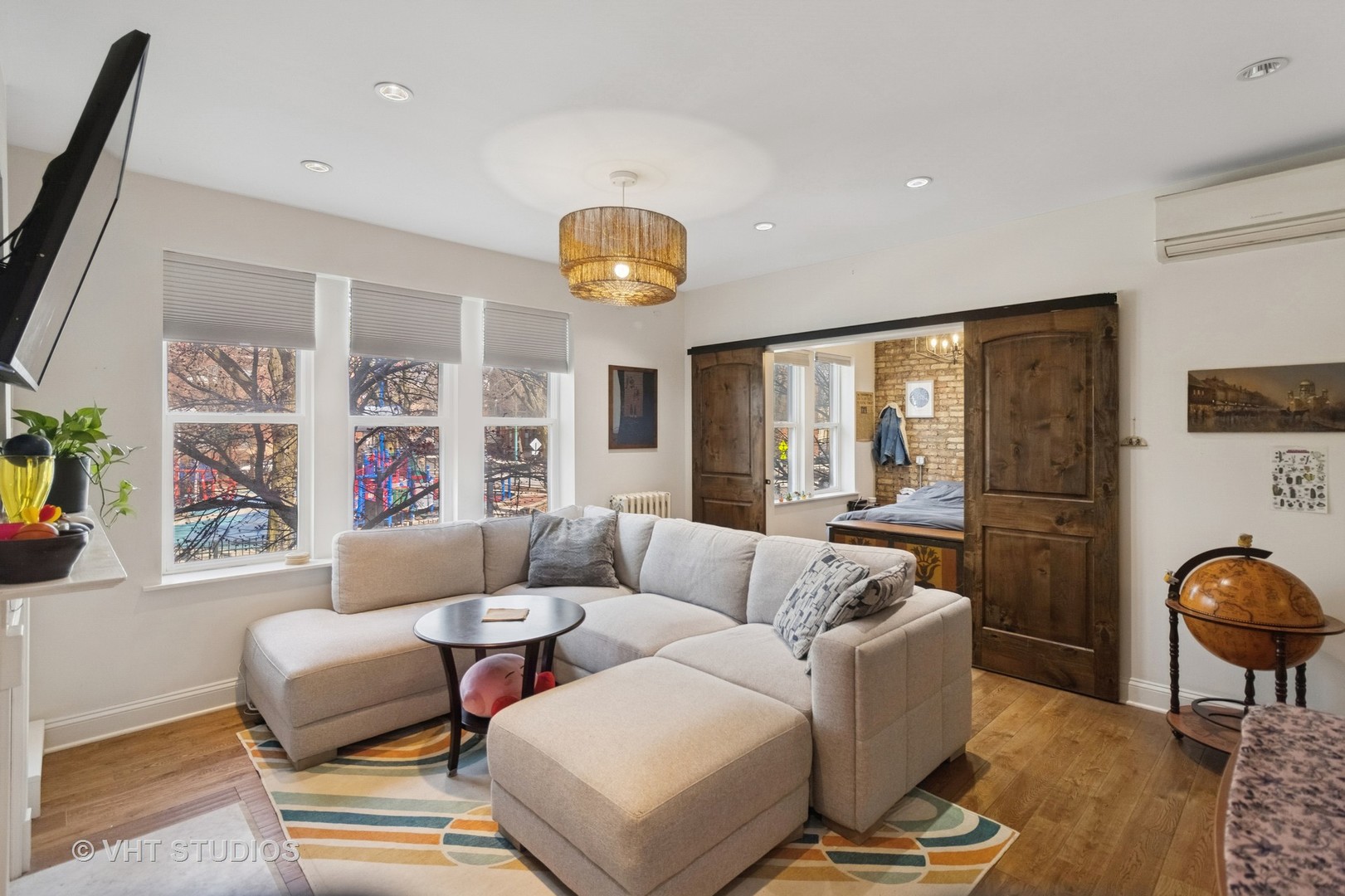 1205 W Lill Avenue Unit: 1